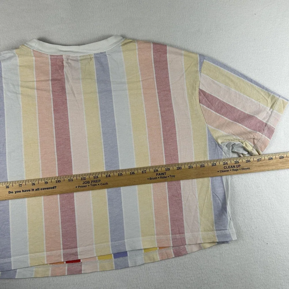 Nike Shirt Womens 1X Pastel Rainbow Stripe Cropped Logo Tee T-Shirt Crew Neck